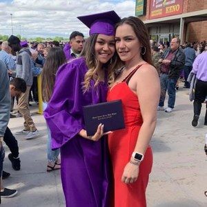 Meet your Posher, Corina